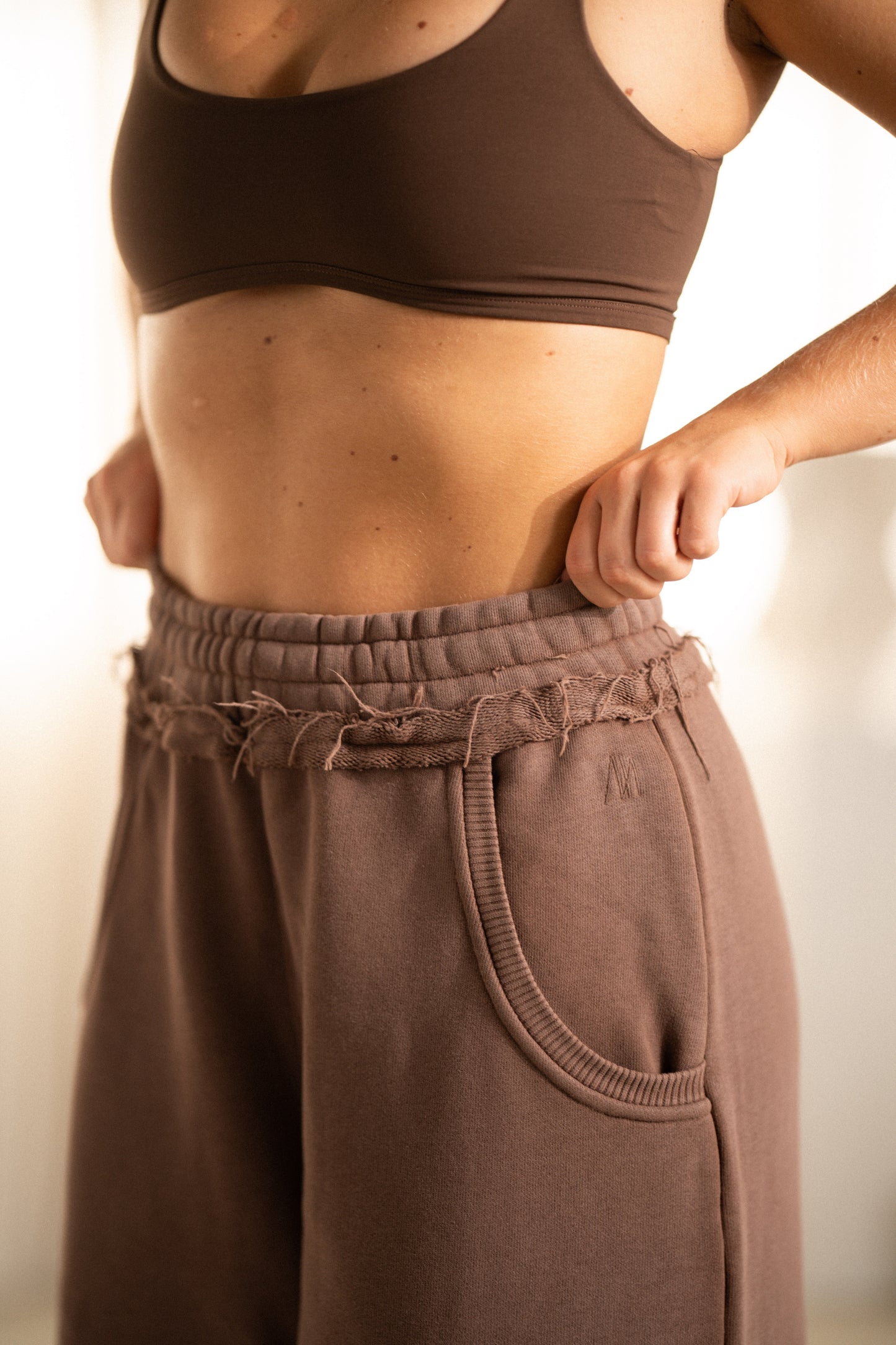 Rough Chunky Jogger - Muddy Brown