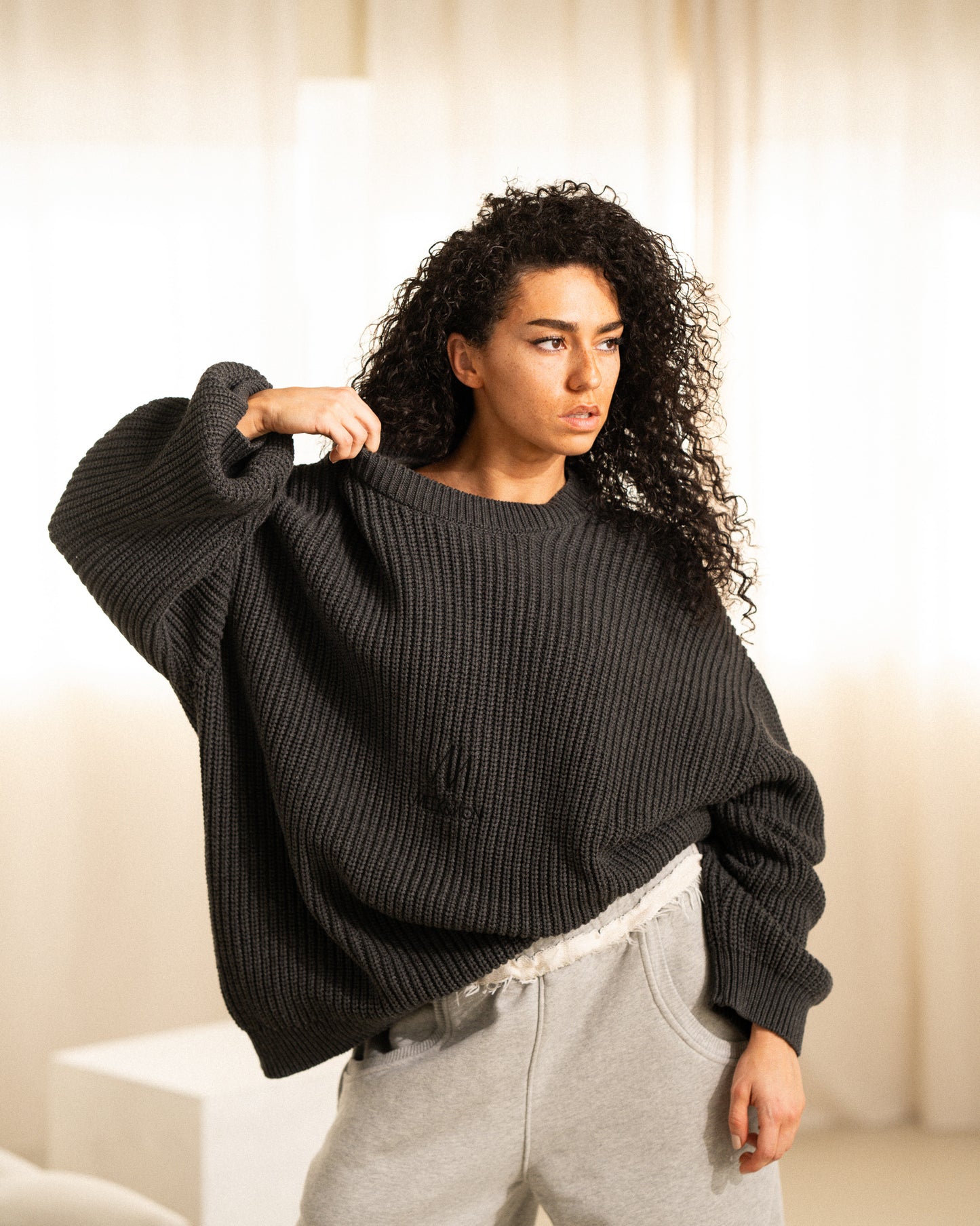 Heavy Knit Sweater - Charcoal